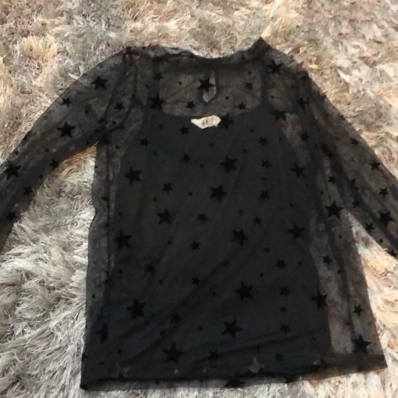 Black H&M Star Long Sleeve - Picture 1 of 1